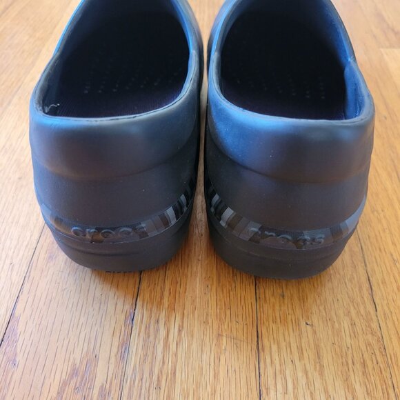 Crocs 6 Gray Camo Clogs Chunky Heels Slip On Comfort Rubber Nurse Slip Resisting - Picture 5 of 9